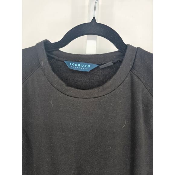 Iceburg Designs Womens Sz XL Crewneck Sweatshirt Solid Black - Picture 2 of 4